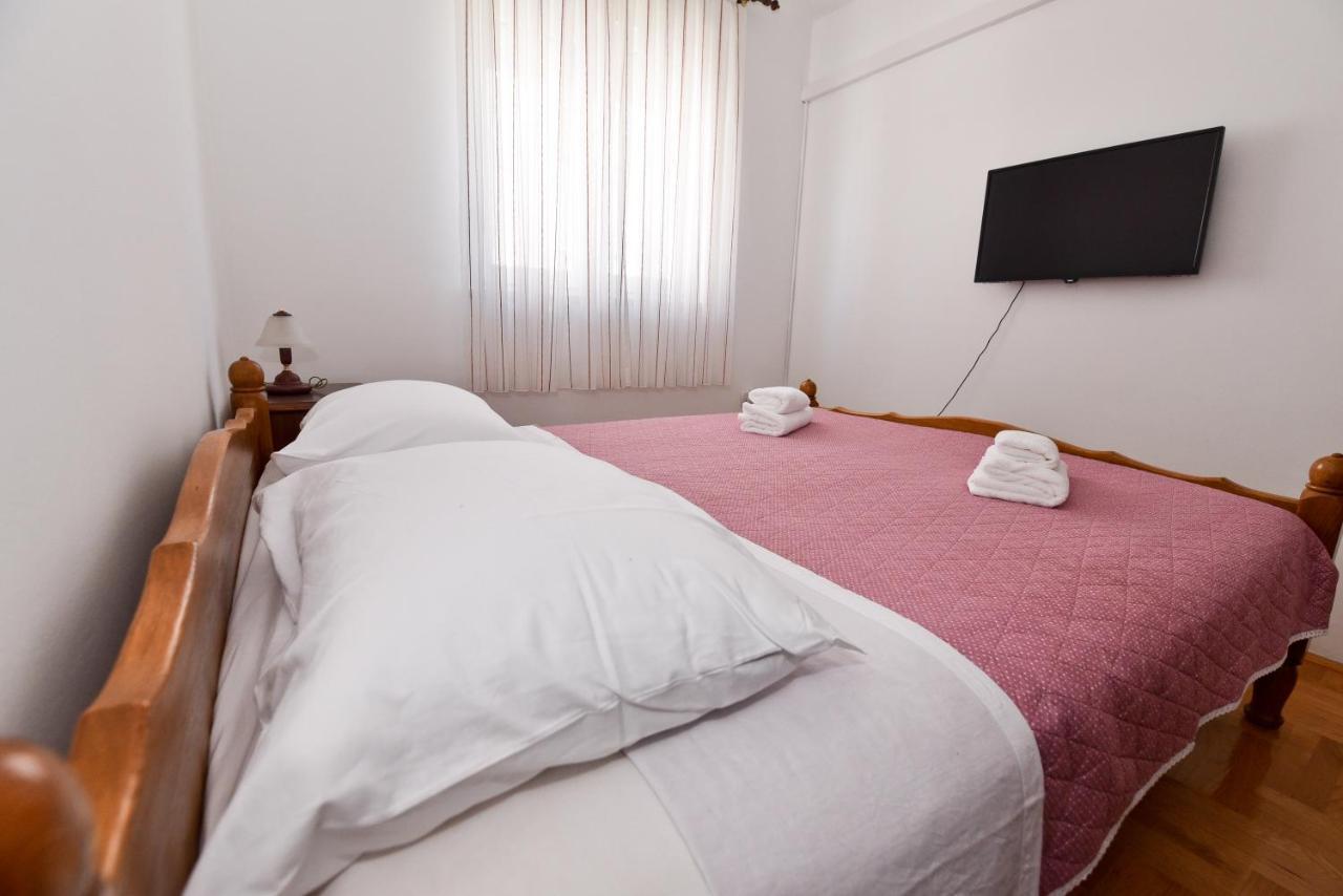 Apartment Nelly- Self Check-In Zadar Exterior foto